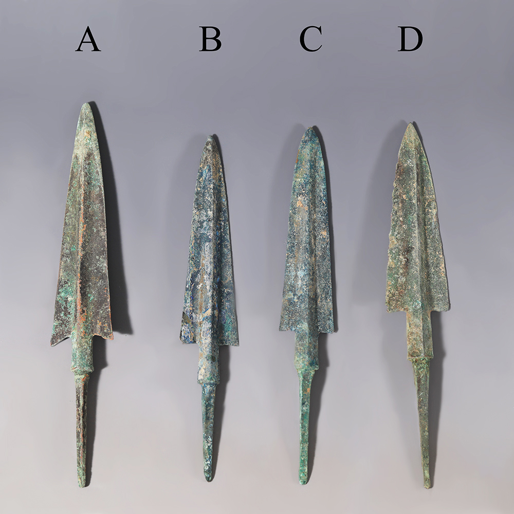 Selection of Luristan Bronze Square-Shoulder Arrowheads Selection of Luristan Bronze Square-Shoulder Arrowheads