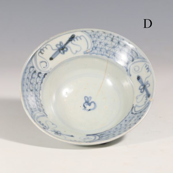 Selection of Tek Sing Blue and White Circular Bowls