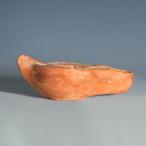 Ancient Roman Terracotta Oil Lamp with Spies Carrying Grapes