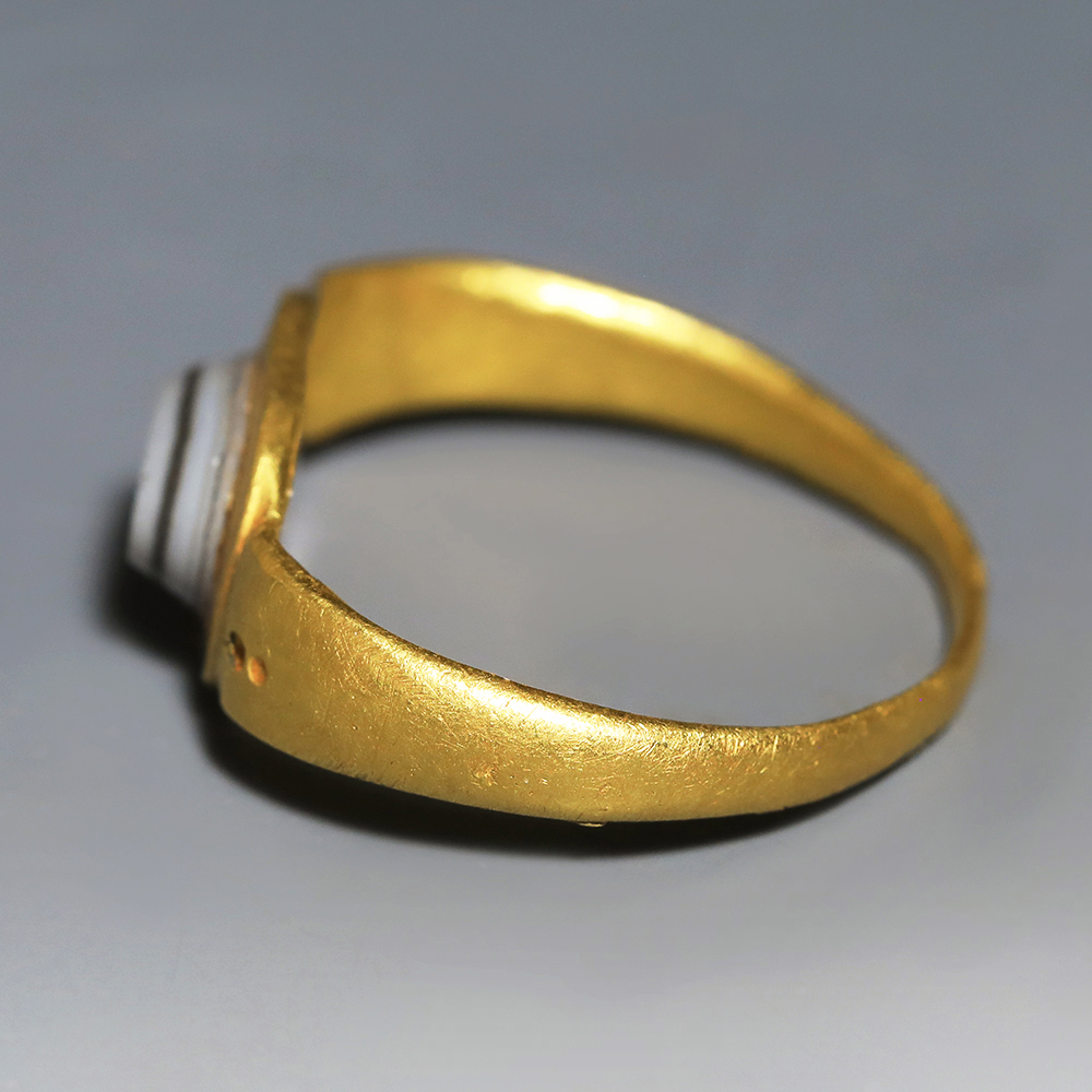 Ancient Roman Gold Ring with Agate Intaglio of a Dolphin Ancient Roman Gold Ring with Agate Intaglio of a Dolphin