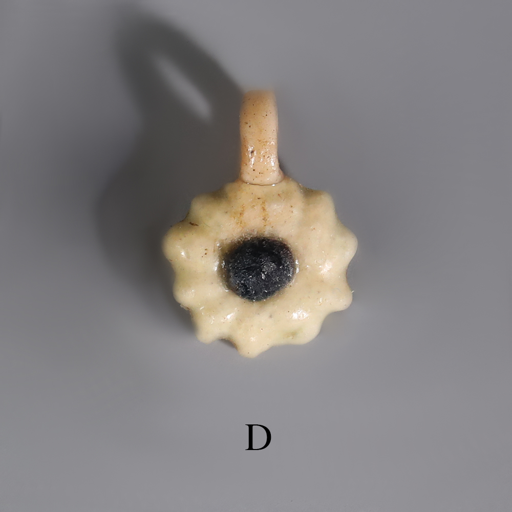ancient egyptian daisy amulet